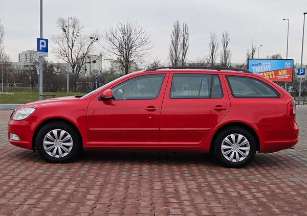 Skoda Octavia cena 21000 przebieg: 320000, rok produkcji 2010 z Poznań małe 121